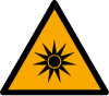 Segnale ISO 7010 W027: Pericolo radiazioni ottiche